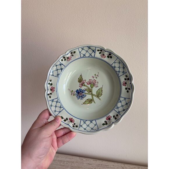 Cantagalli Italian Bowl - Flowers - Picture 1 of 3